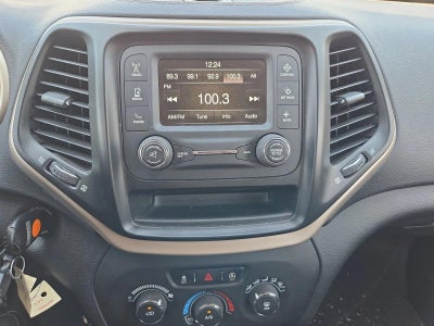 2017 Jeep Cherokee Sport