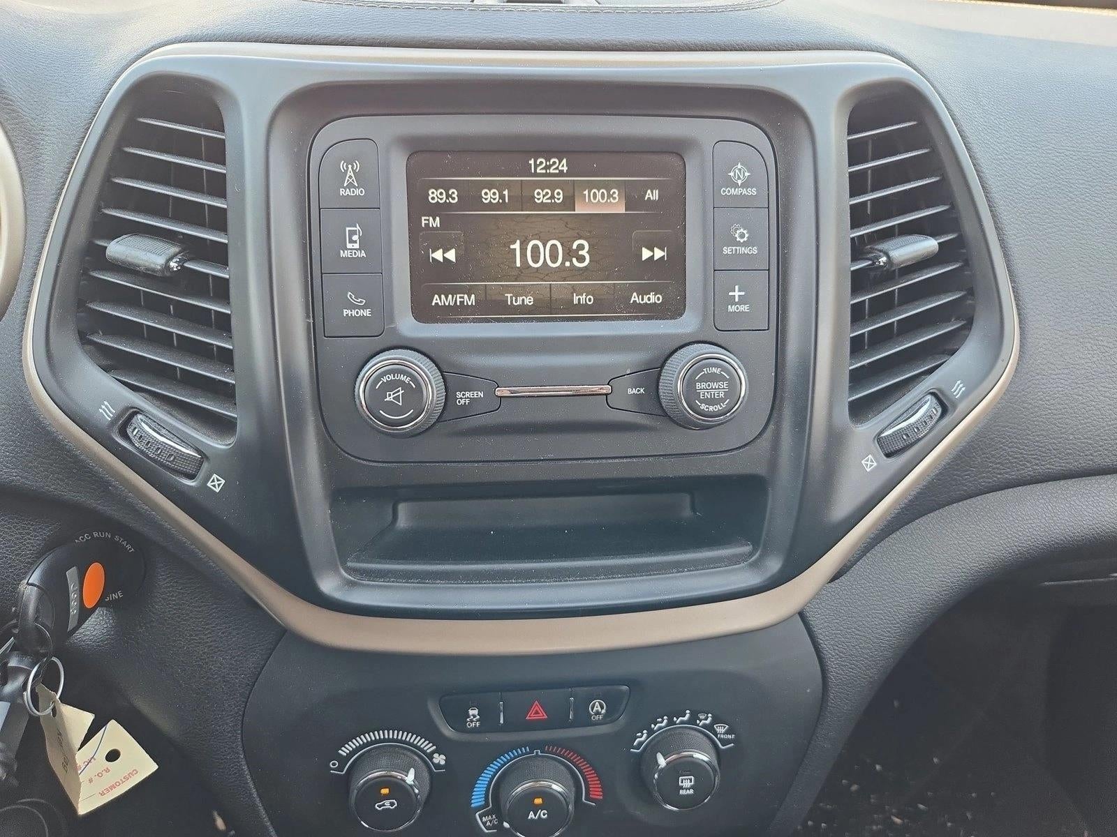 2017 Jeep Cherokee Sport