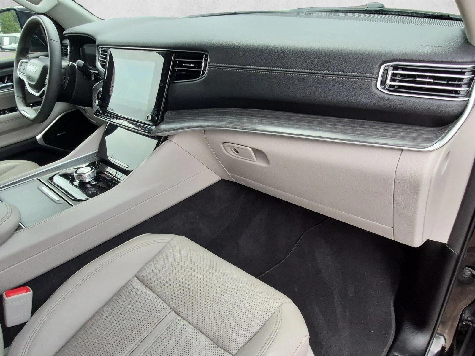 2023 Jeep Wagoneer L Series III 4x2
