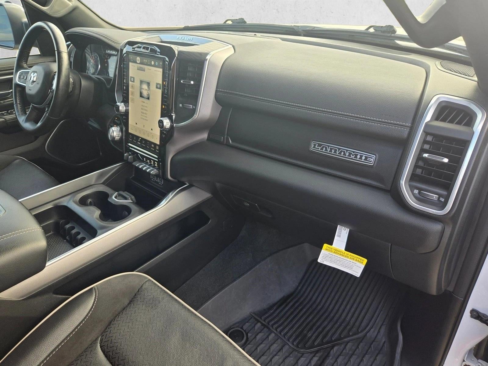 2023 RAM 1500 Laramie Crew Cab 4x4 5'7" Box
