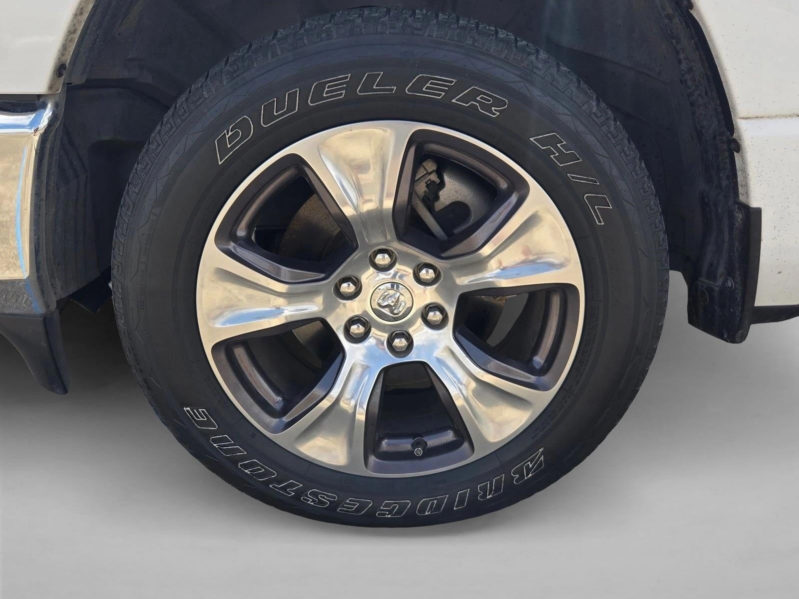 2023 RAM 1500 Laramie Crew Cab 4x4 5'7" Box