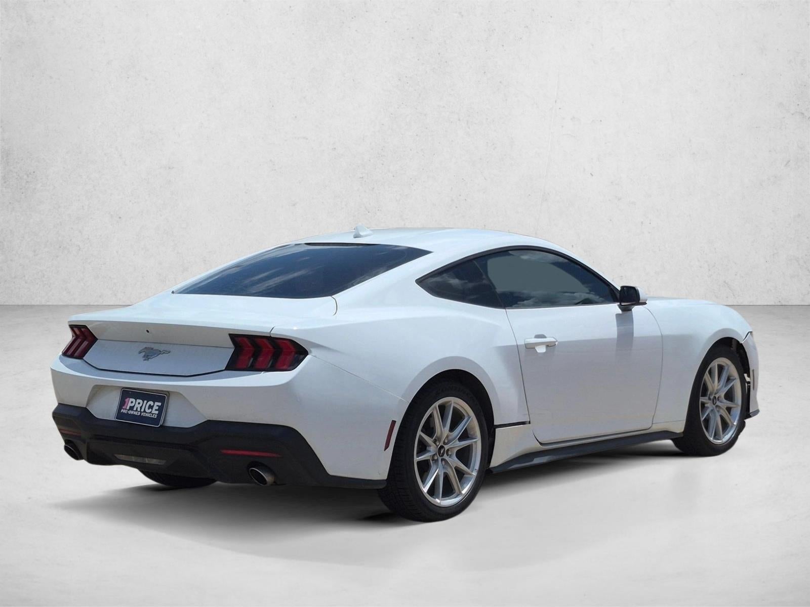 2024 Ford Mustang EcoBoost Fastback