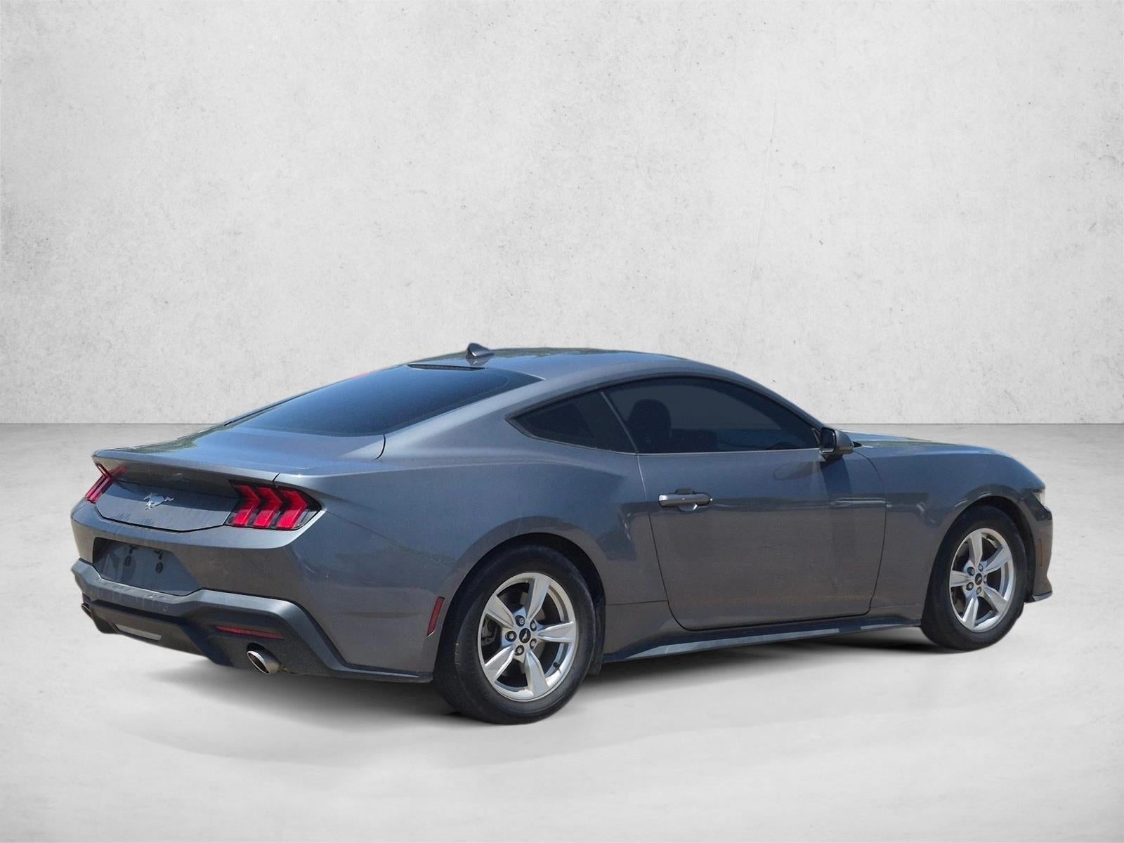 2024 Ford Mustang EcoBoost Fastback