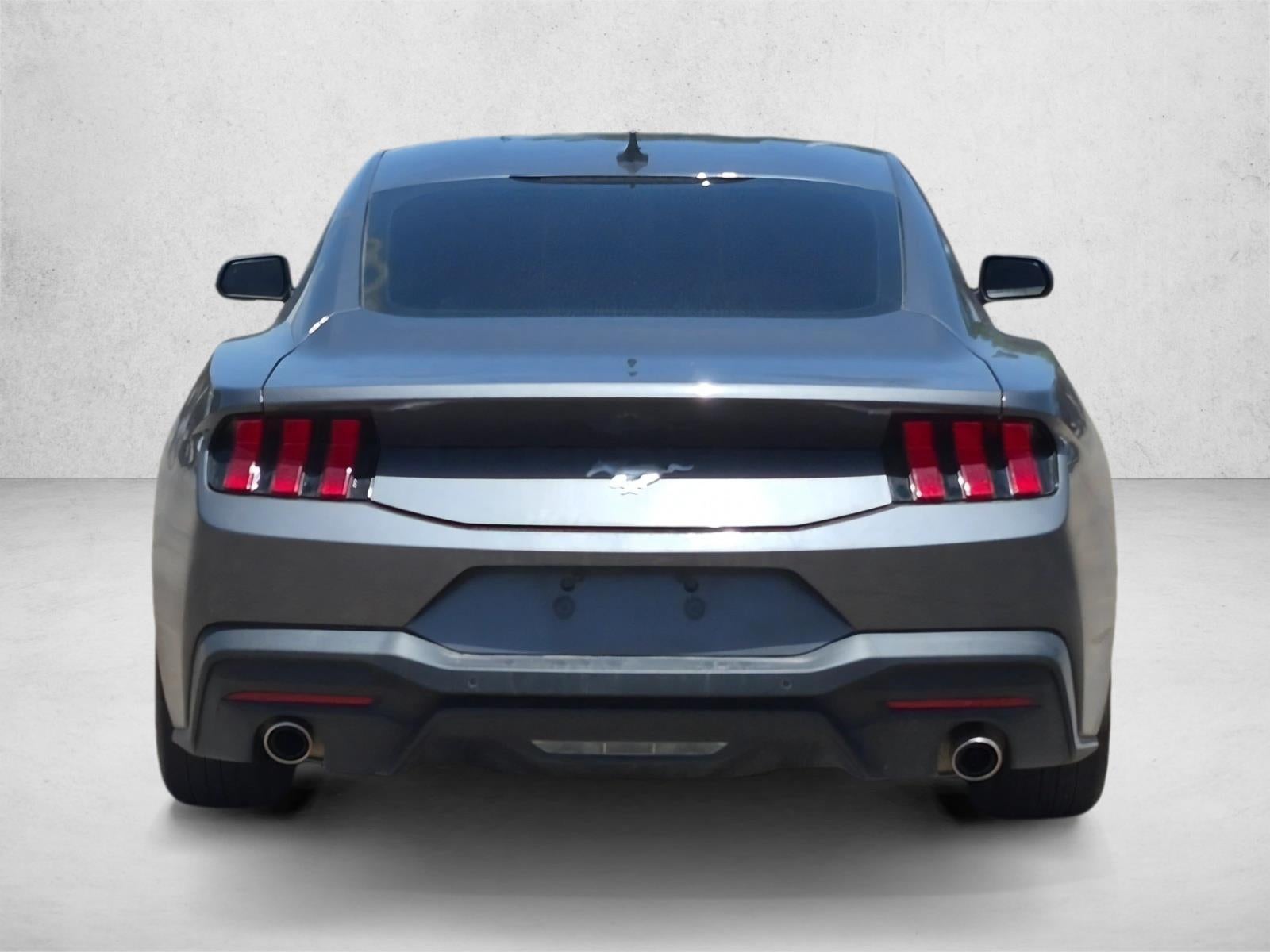 2024 Ford Mustang EcoBoost Fastback