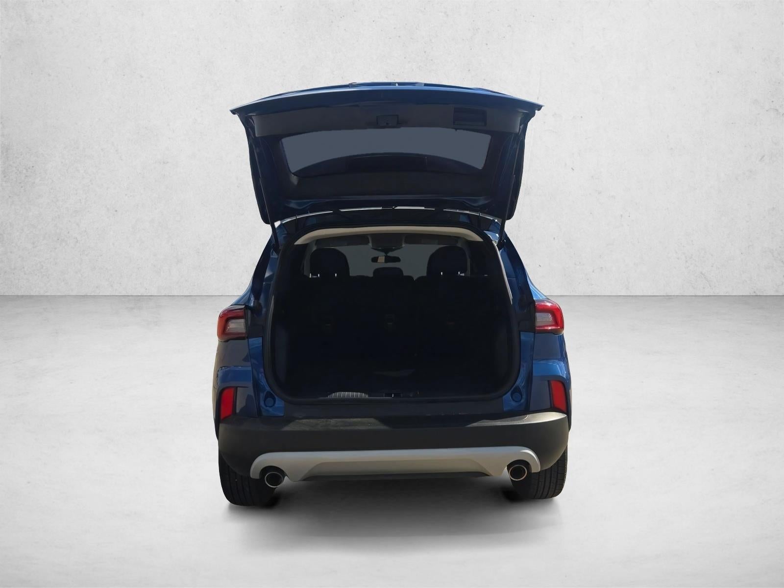 2023 Ford Escape Base