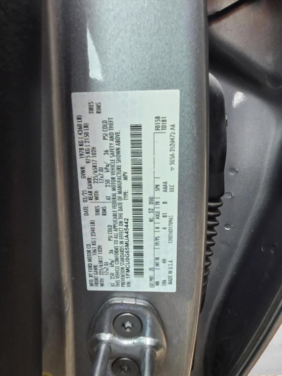 2021 Ford Escape SE