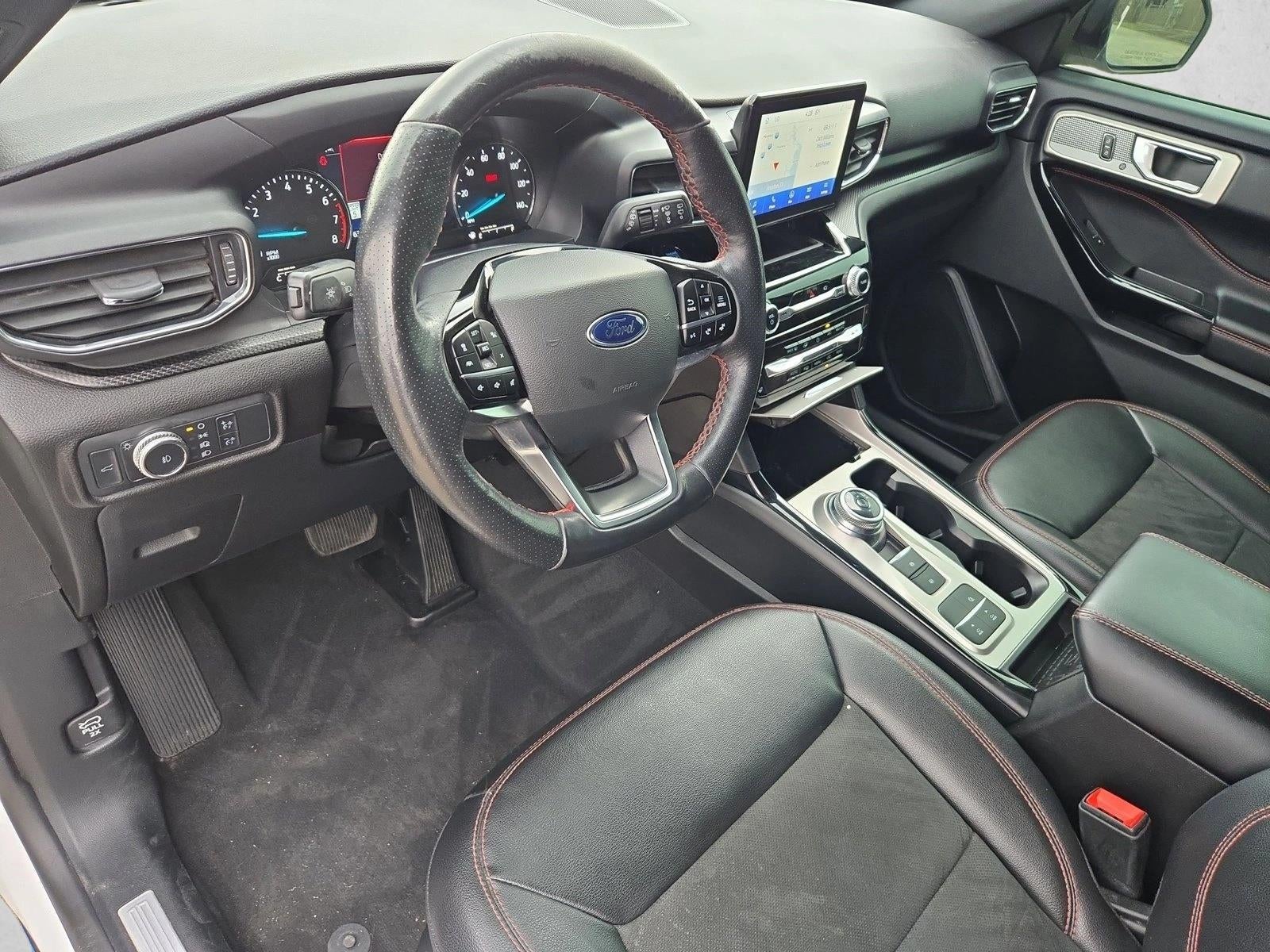 2022 Ford Explorer ST-Line