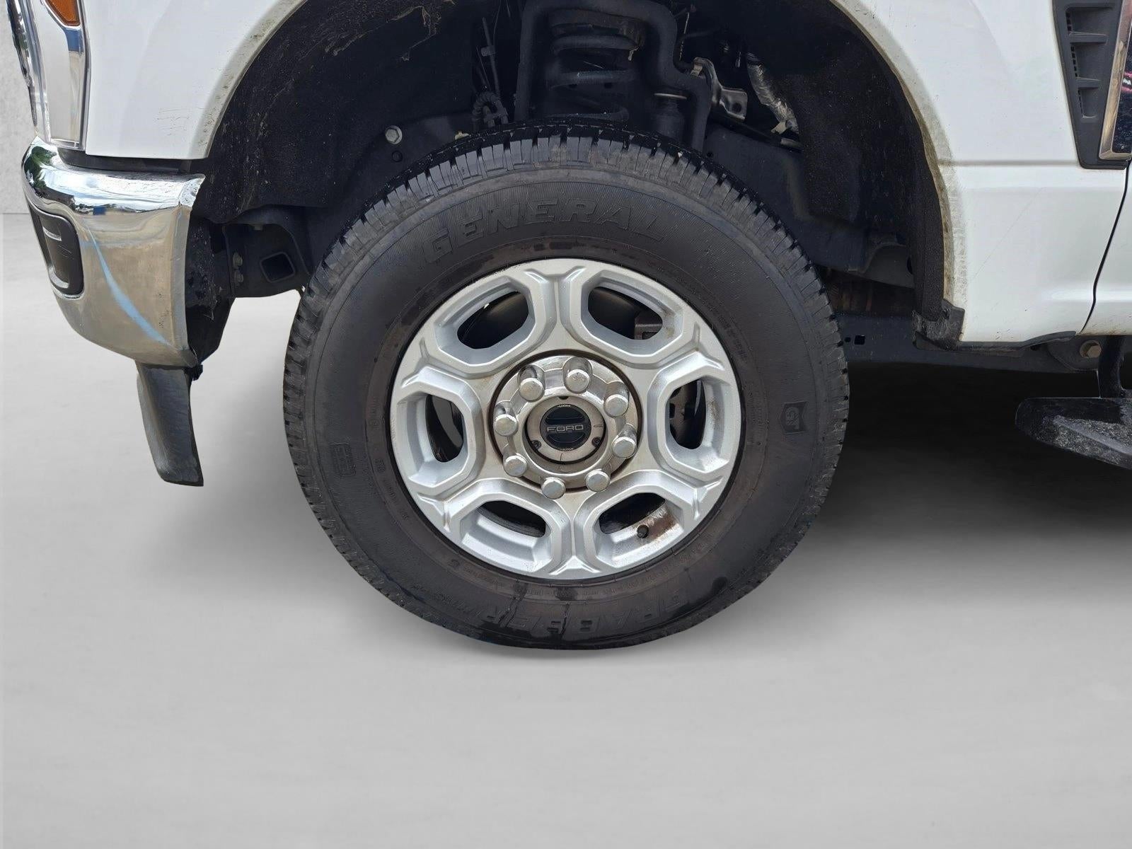 2025 Ford Super Duty F-250 SRW XL
