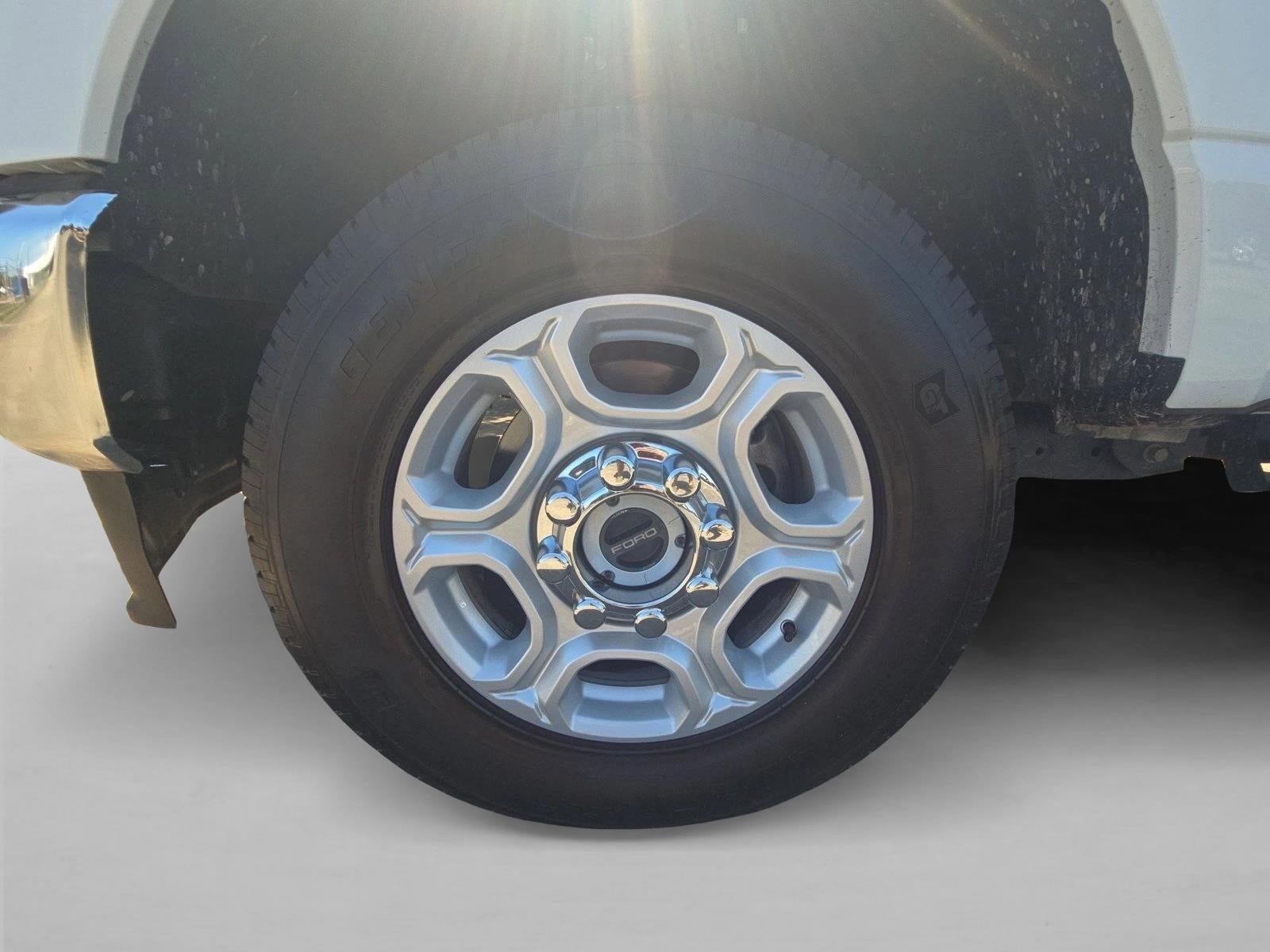 2025 Ford Super Duty F-250 SRW XL