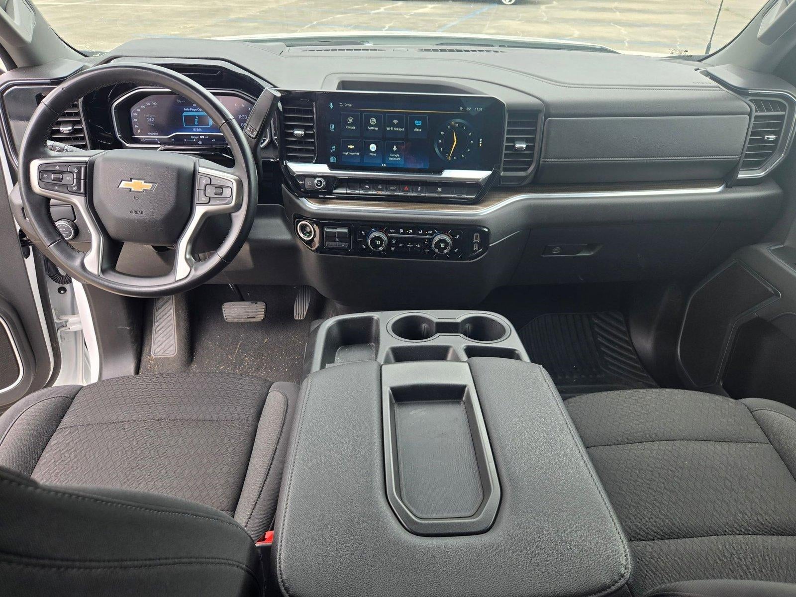 2025 Chevrolet Silverado 1500 LT