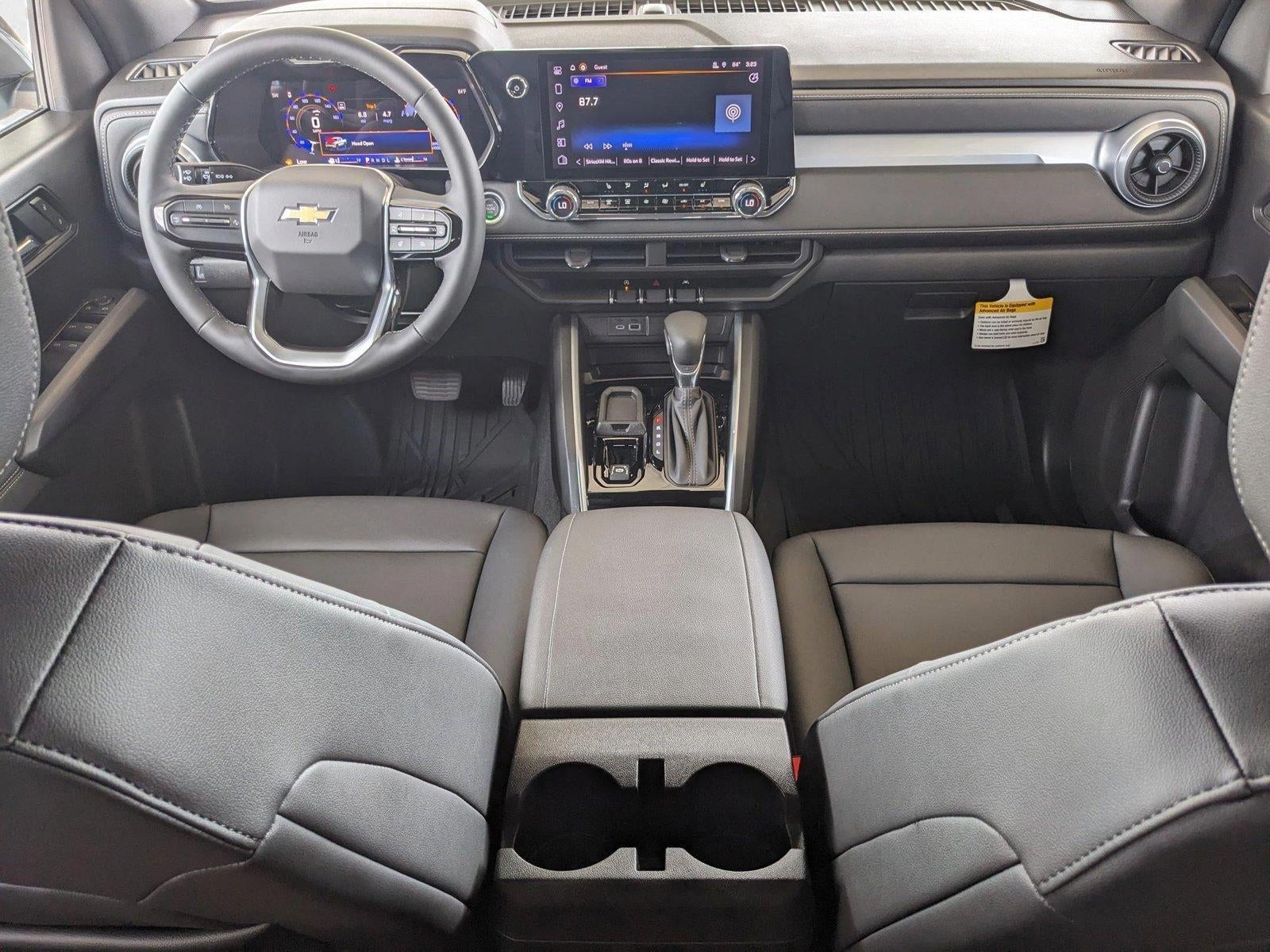 2025 Chevrolet Colorado WT/LT