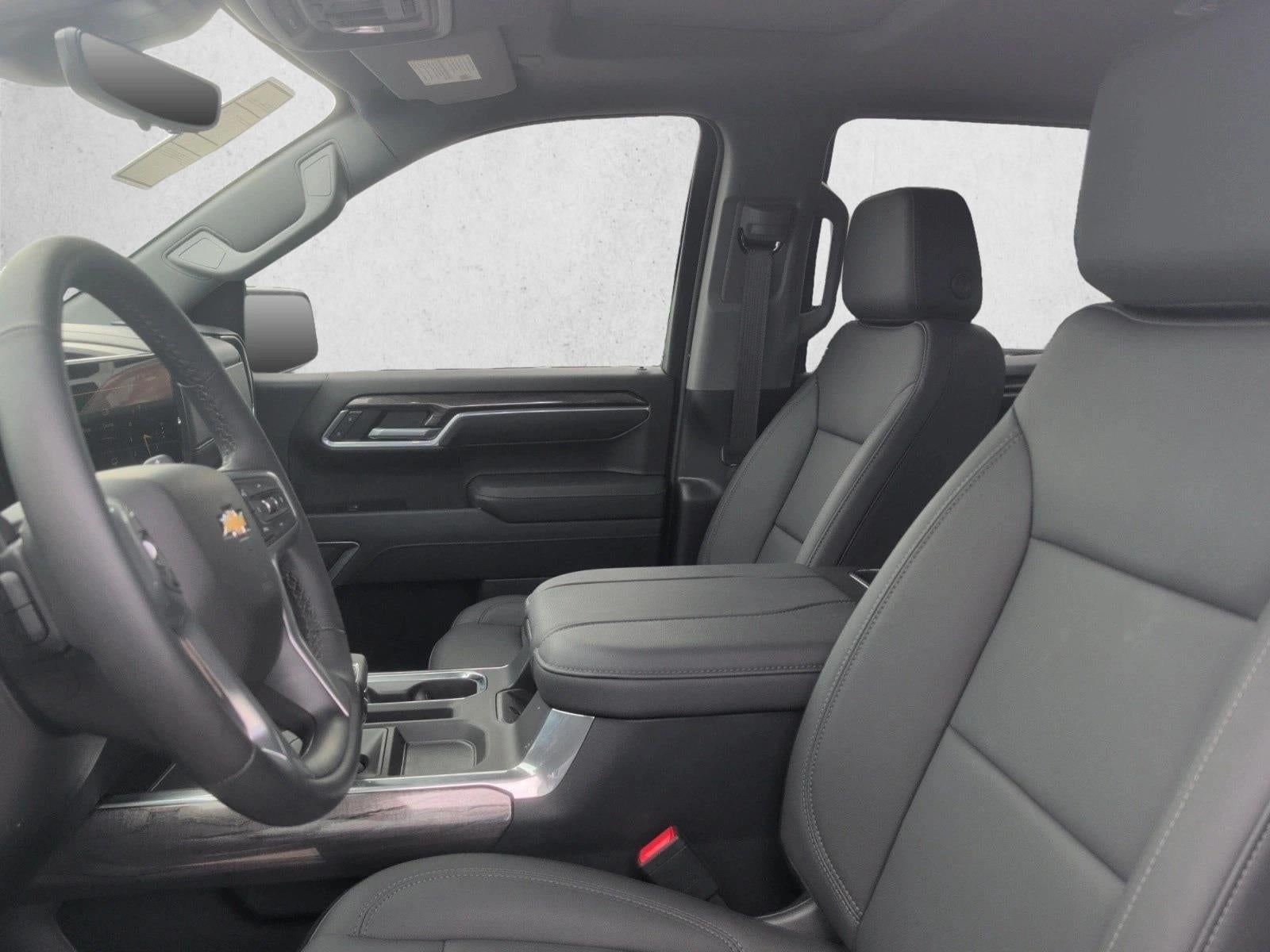 2026 Chevrolet Silverado 1500 LTZ - Photo 17