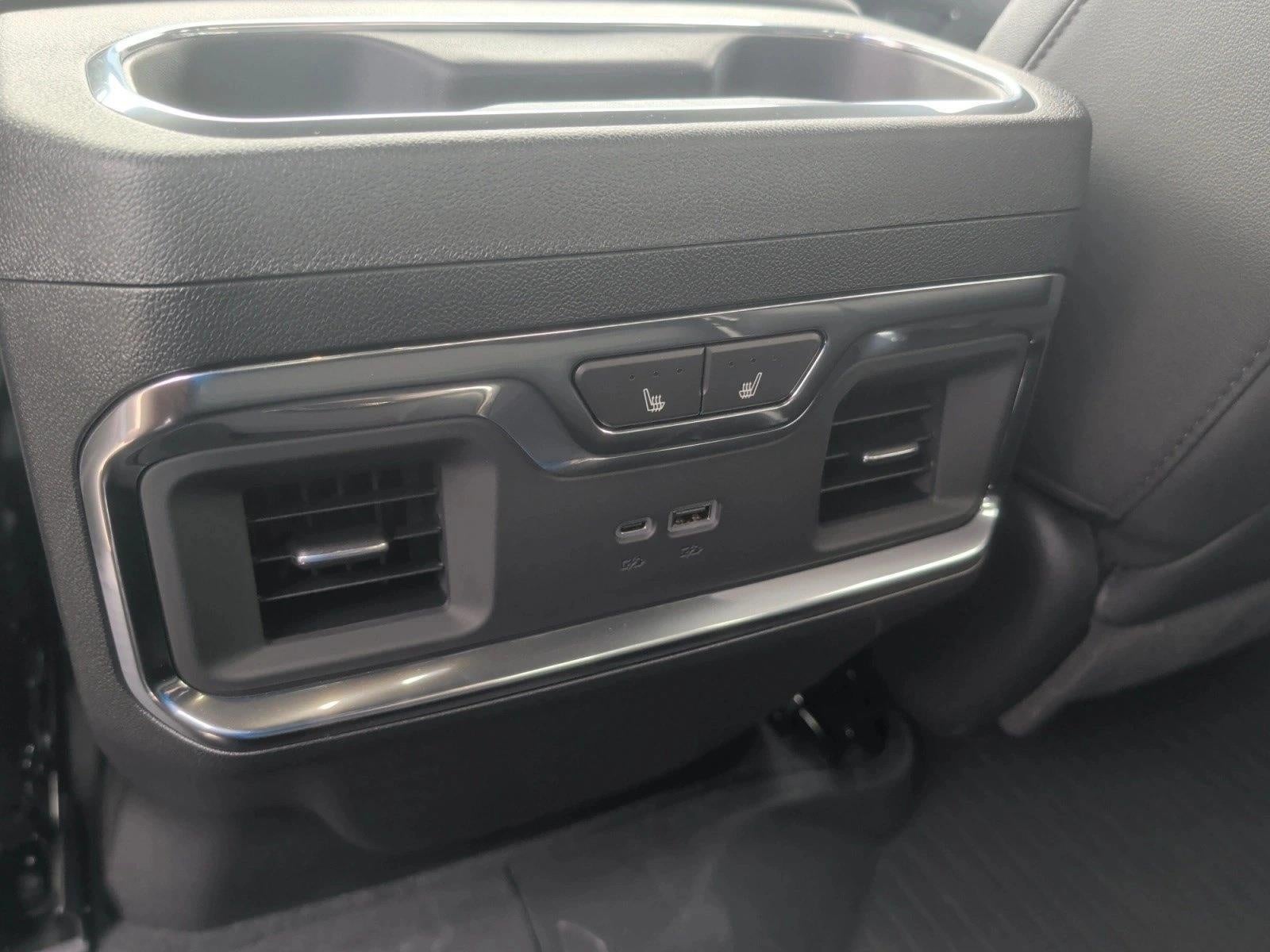 2026 Chevrolet Silverado 1500 LTZ - Photo 18