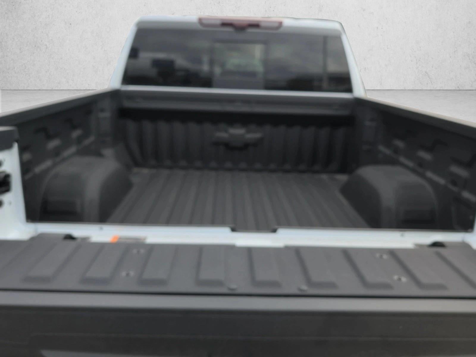 2026 Chevrolet Silverado 1500 LTZ - Photo 6