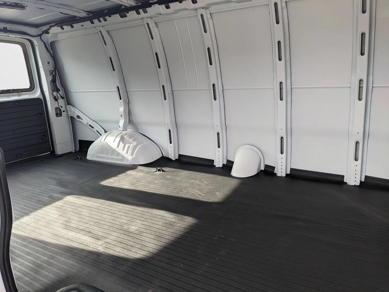 2025 Chevrolet Express Cargo 3500 Base