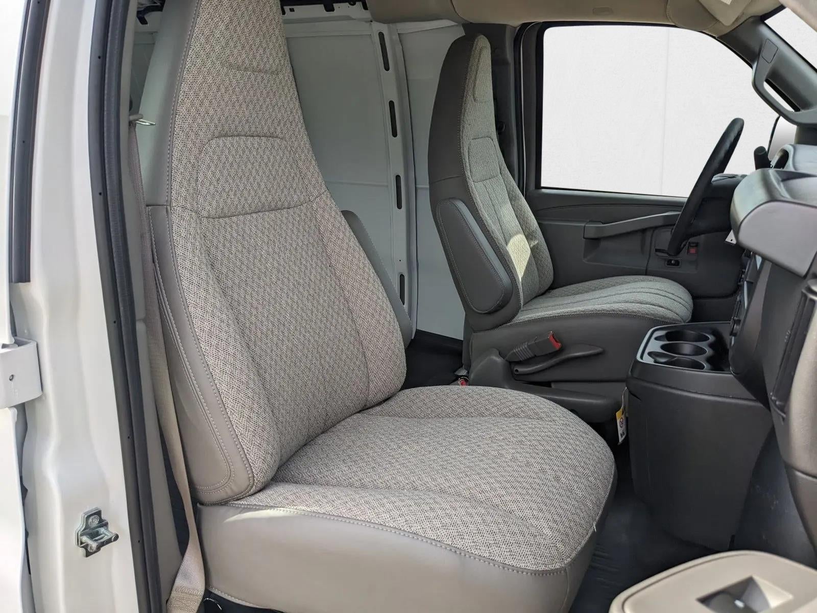 2025 Chevrolet Express Cargo 3500 Base