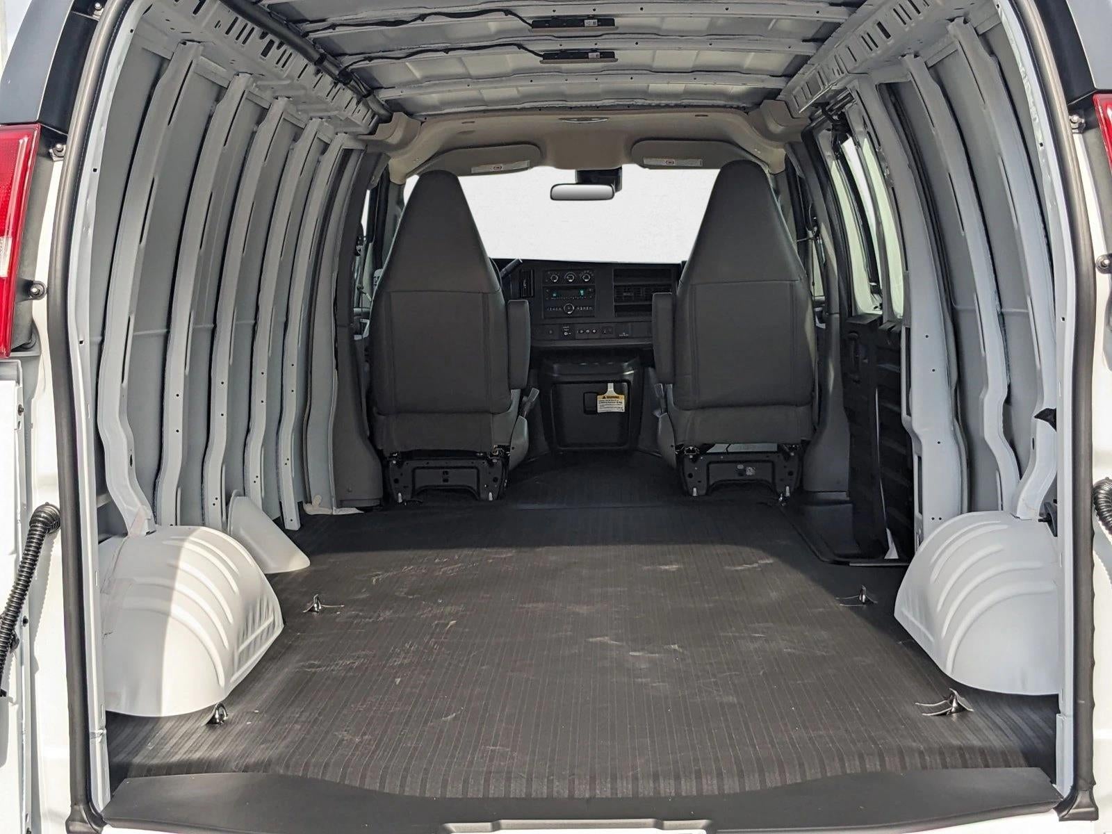 2025 Chevrolet Express Cargo 3500 Base