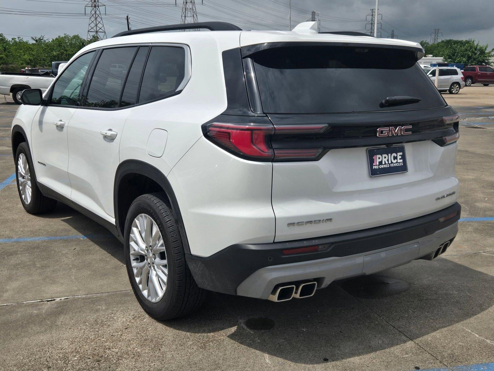 2026 GMC Acadia Elevation