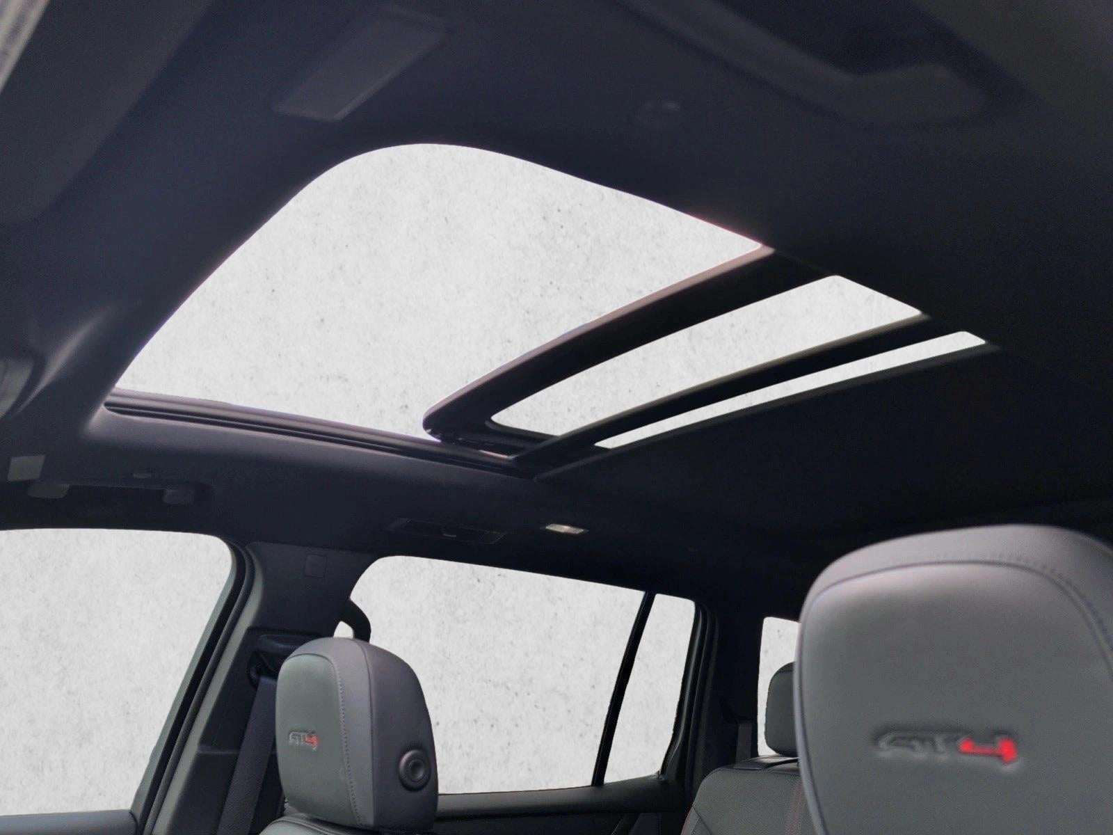 2025 GMC Acadia AT4 - Photo 16