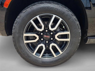 2023 GMC Yukon XL AT4