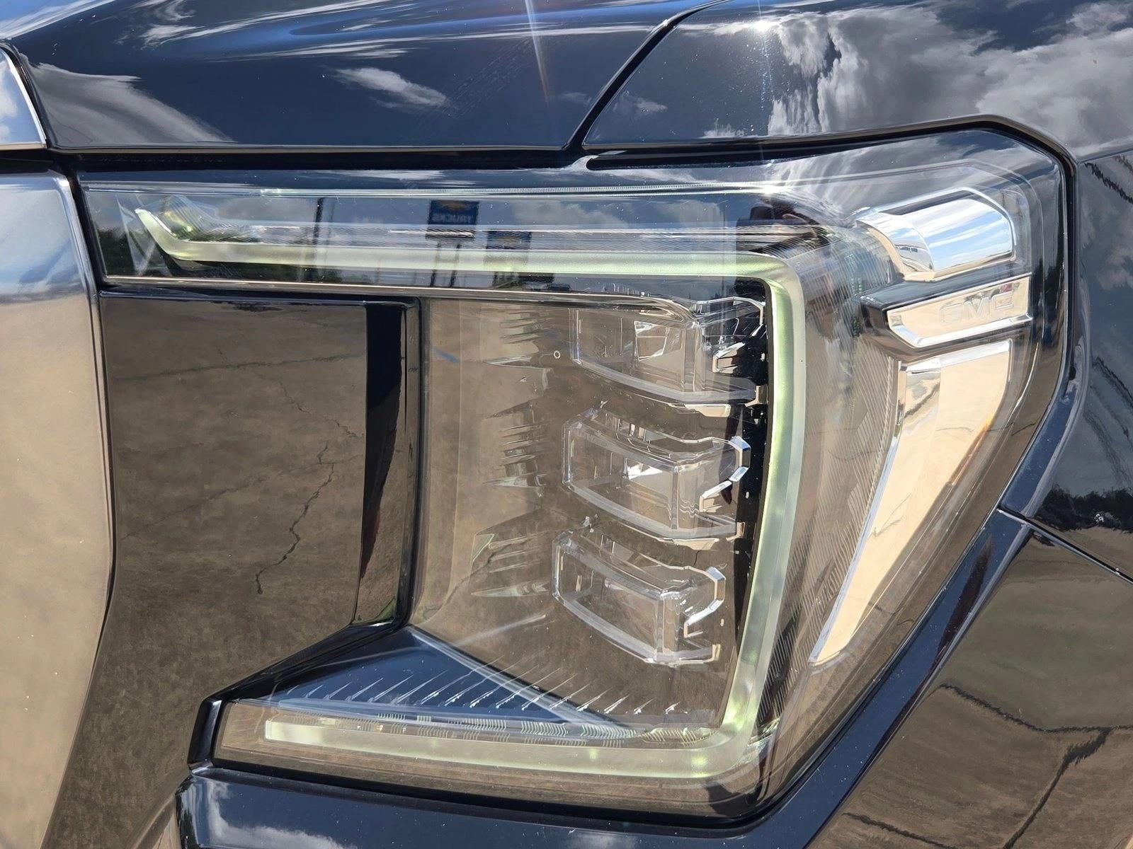 2023 GMC Yukon XL AT4