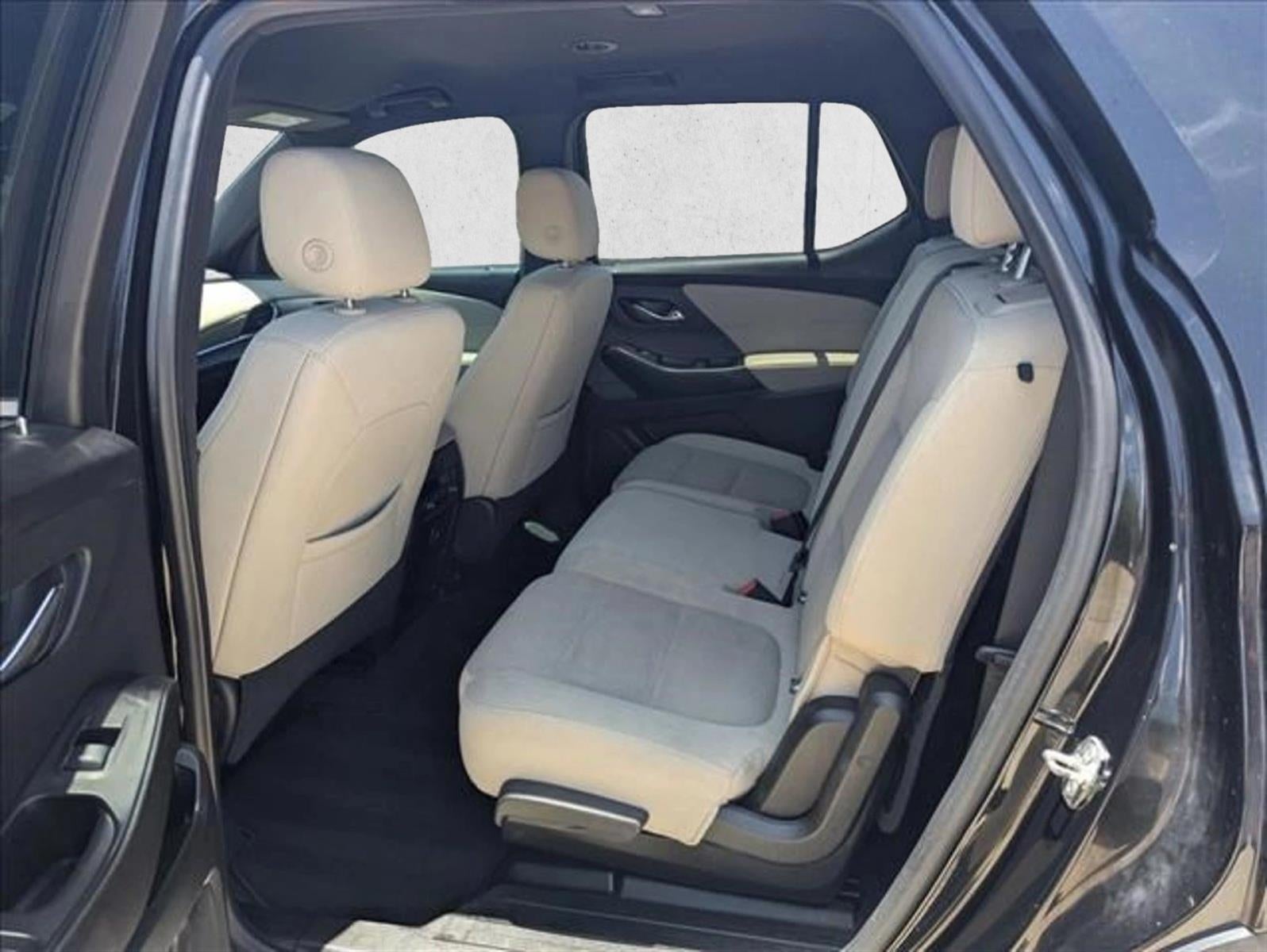 2022 Chevrolet Traverse LS