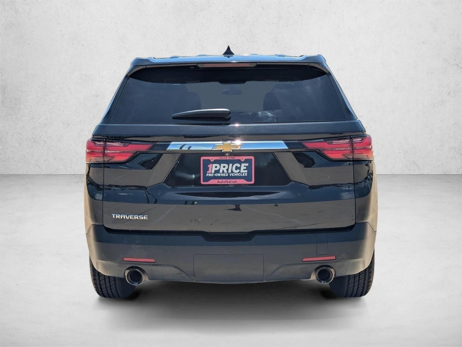 2022 Chevrolet Traverse LS
