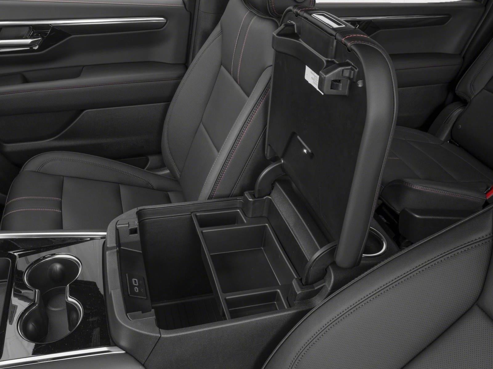 2027 Chevrolet Suburban RST - Photo 10
