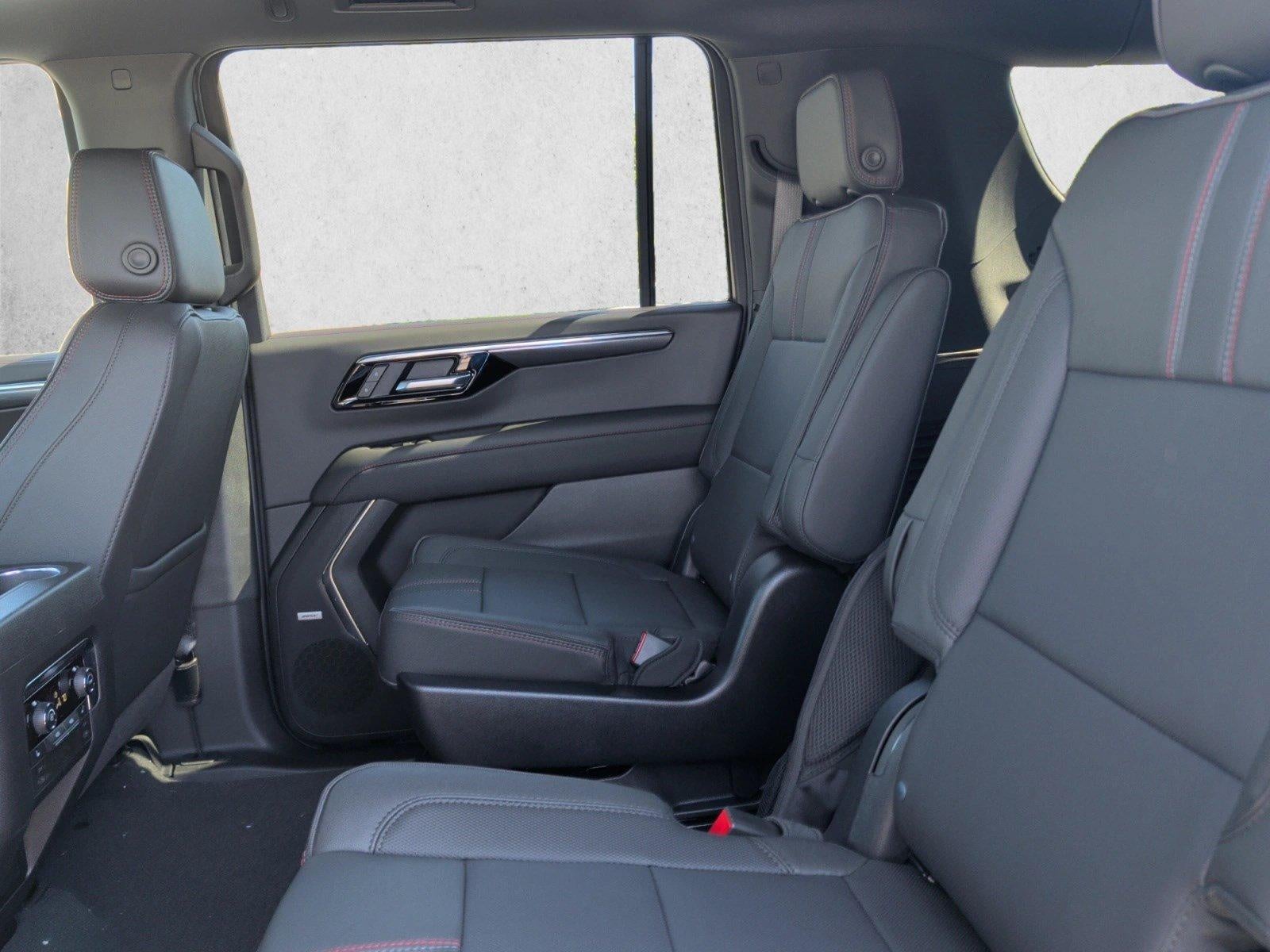 2027 Chevrolet Suburban RST