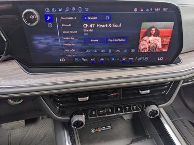 2025 Chevrolet Suburban Premier