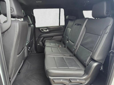 2024 Chevrolet Suburban LT