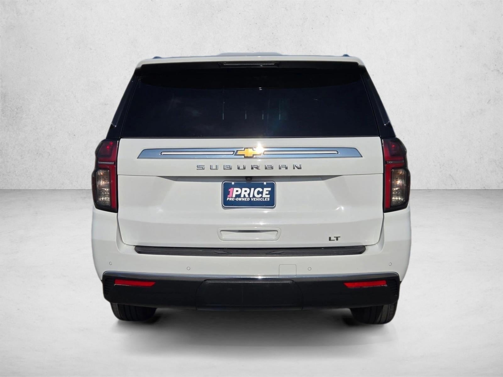 2023 Chevrolet Suburban LT