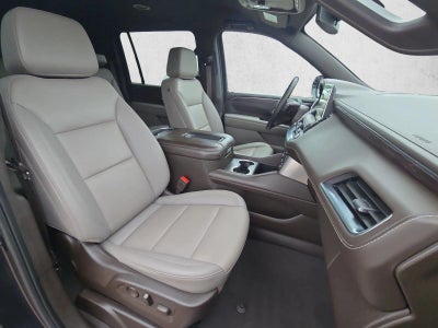 2024 Chevrolet Suburban LT