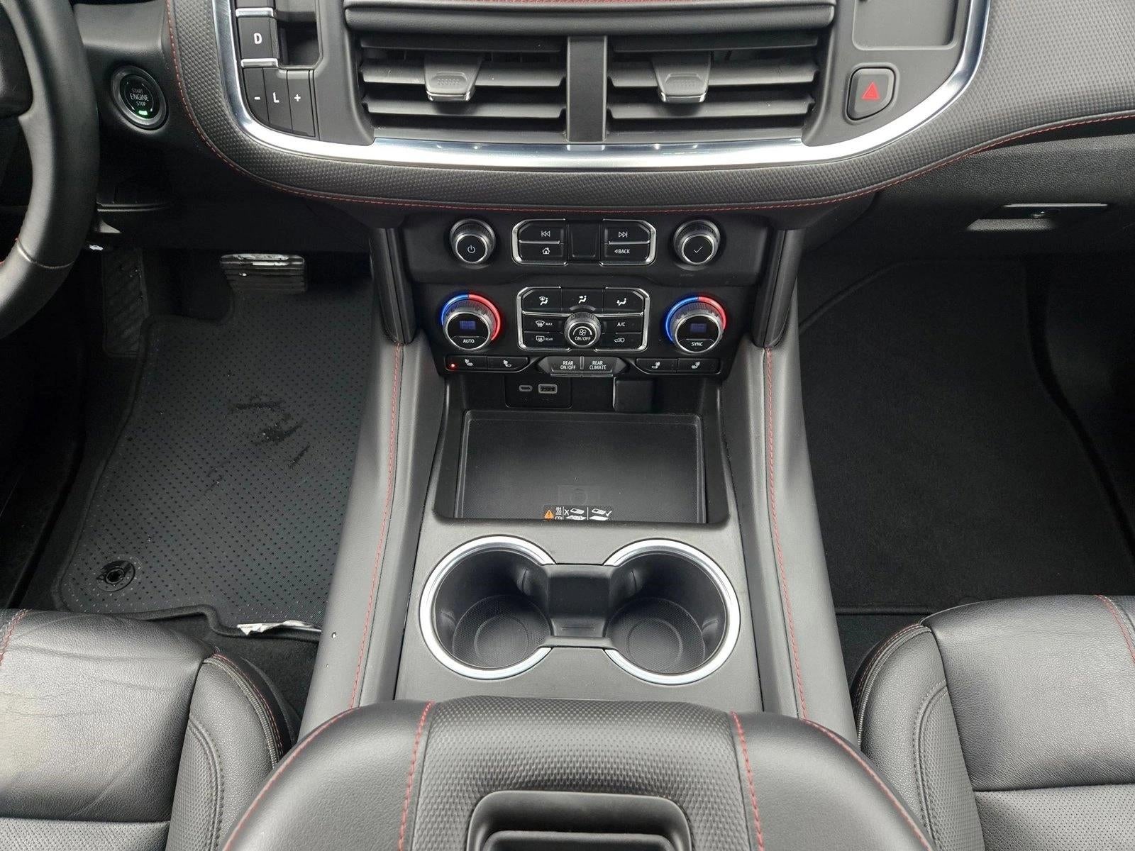 2024 Chevrolet Suburban RST