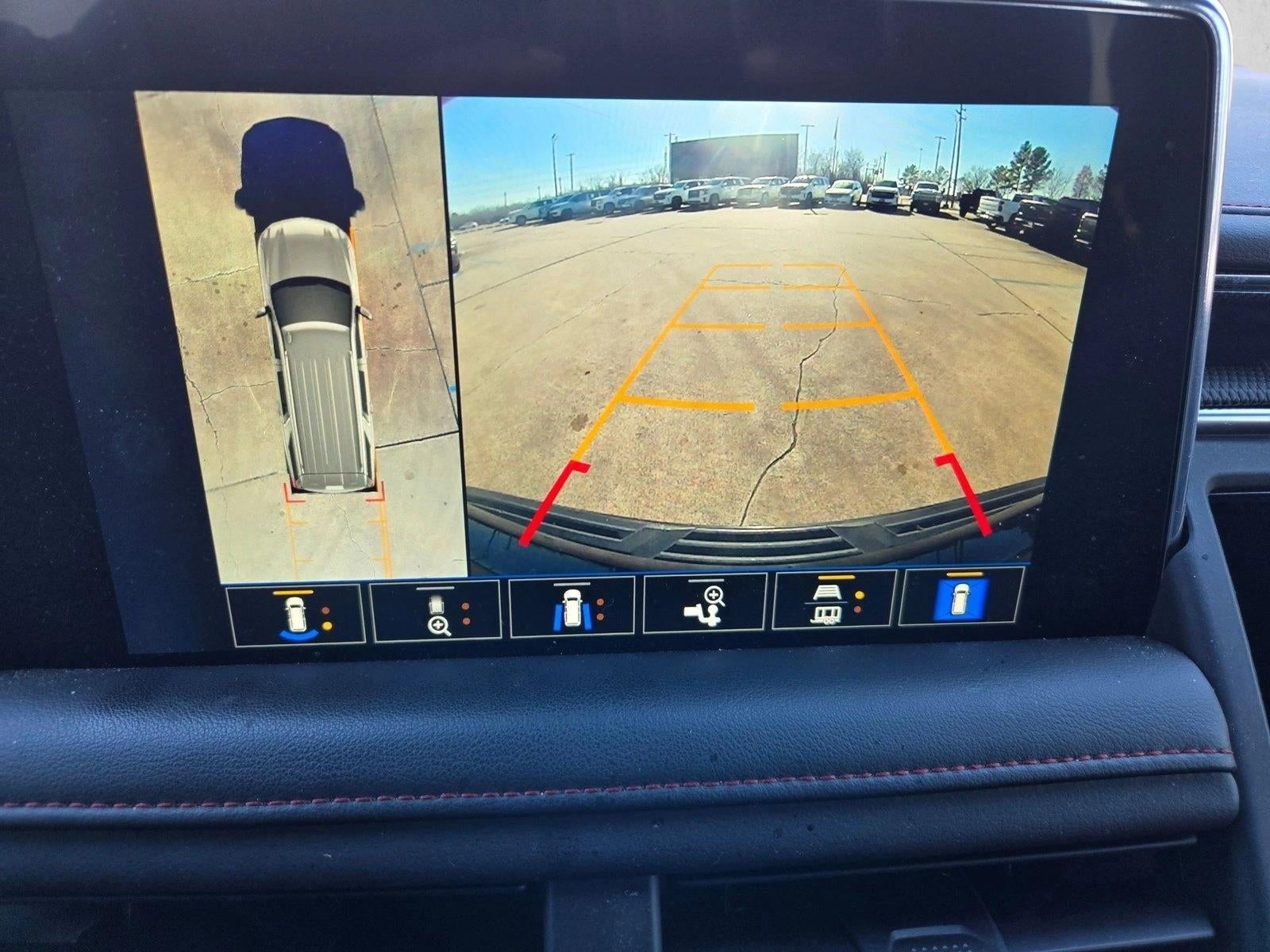 2022 Chevrolet Suburban RST