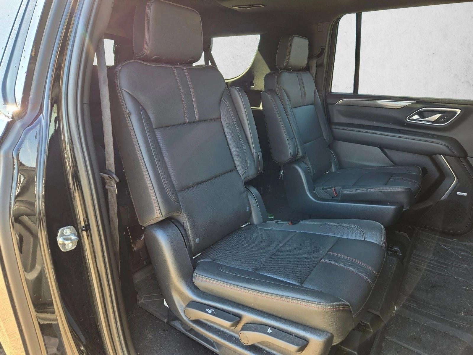 2022 Chevrolet Suburban RST