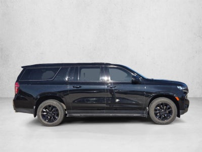 2022 Chevrolet Suburban RST