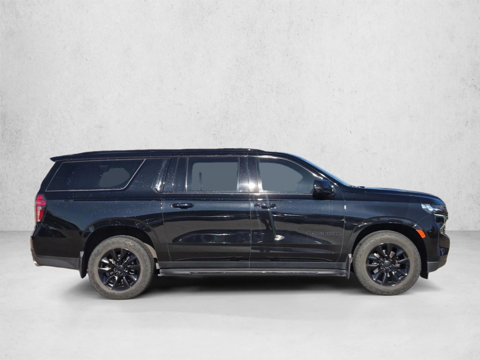 2022 Chevrolet Suburban RST