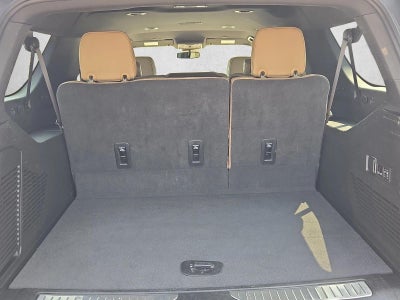 2024 Chevrolet Suburban Premier