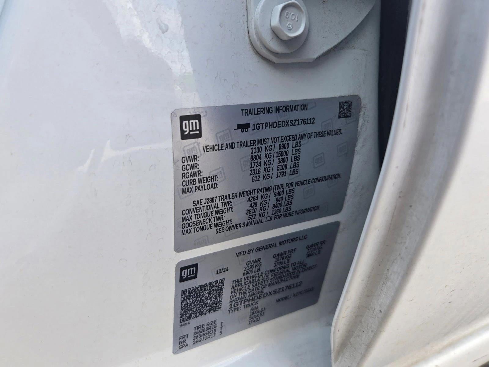 2025 GMC Sierra 1500 SLT