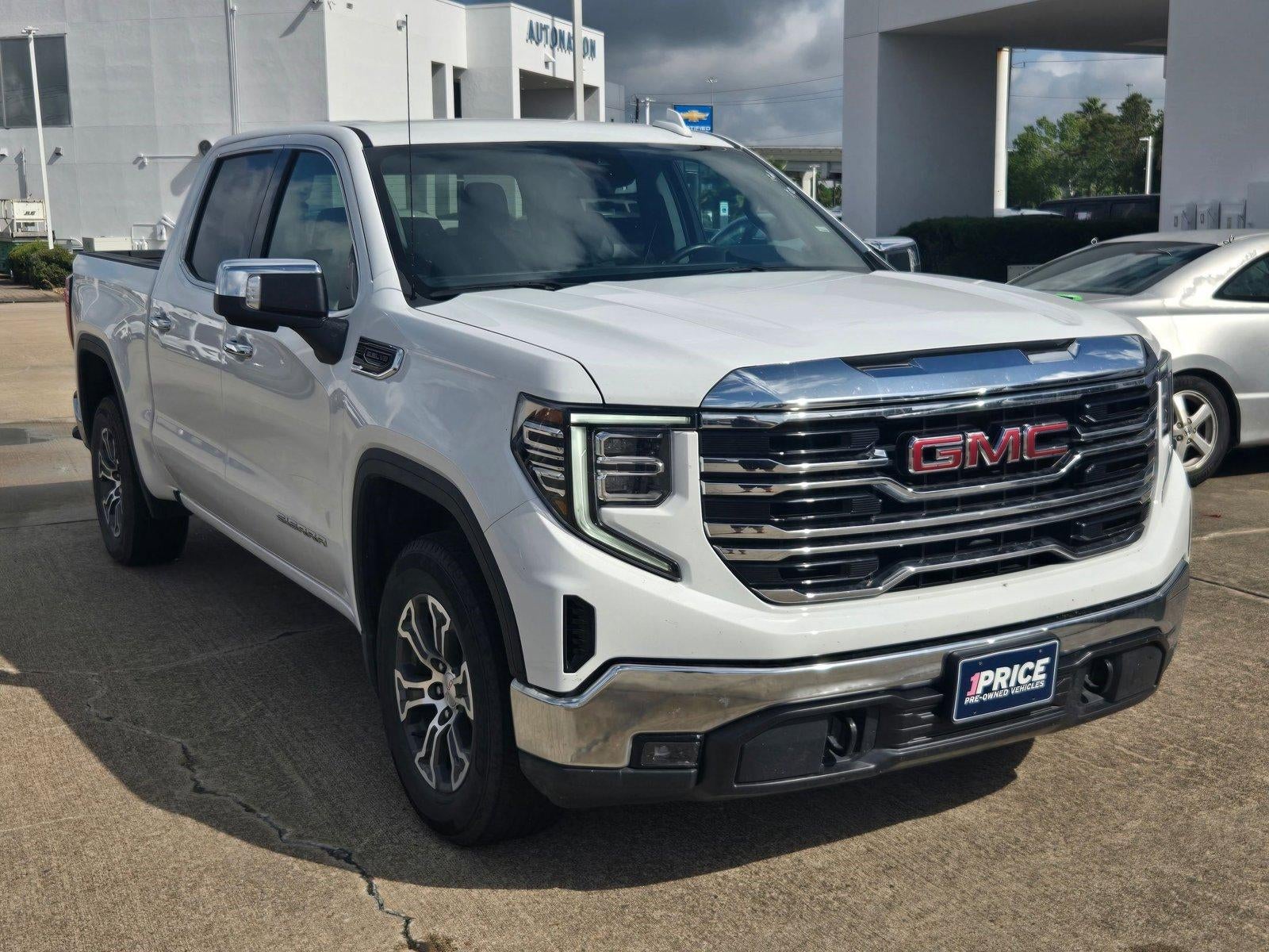 2025 GMC Sierra 1500 SLT