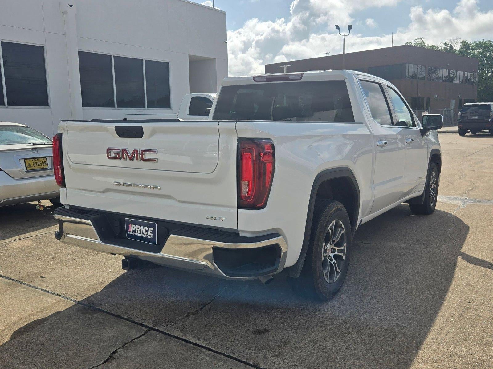 2025 GMC Sierra 1500 SLT