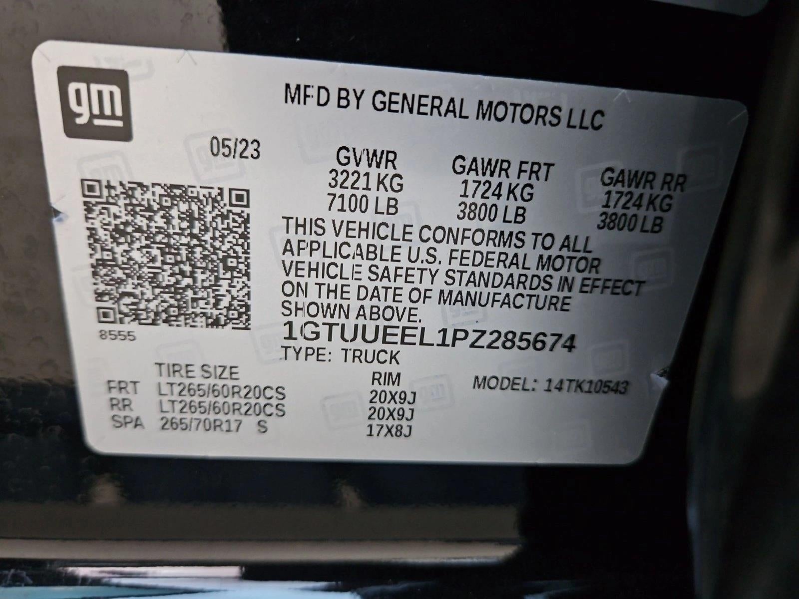 2023 GMC Sierra 1500 AT4