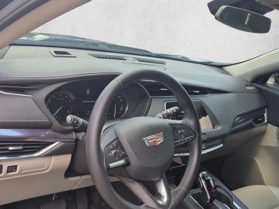 2023 Cadillac XT4 FWD Luxury