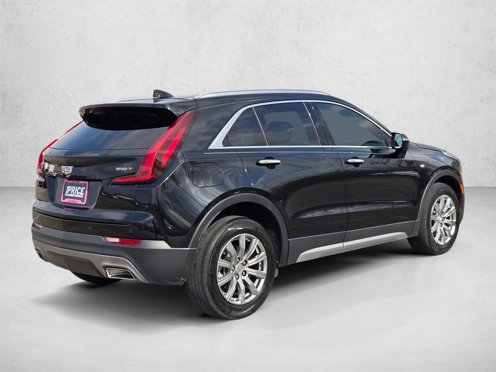 2023 Cadillac XT4 Premium Luxury