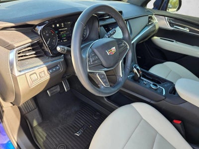 2025 Cadillac XT5 Sport