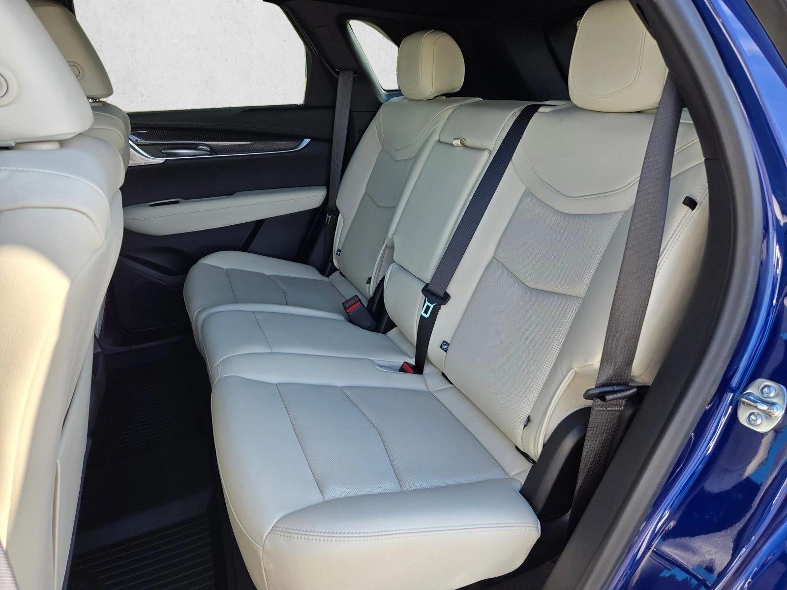 2025 Cadillac XT5 Sport