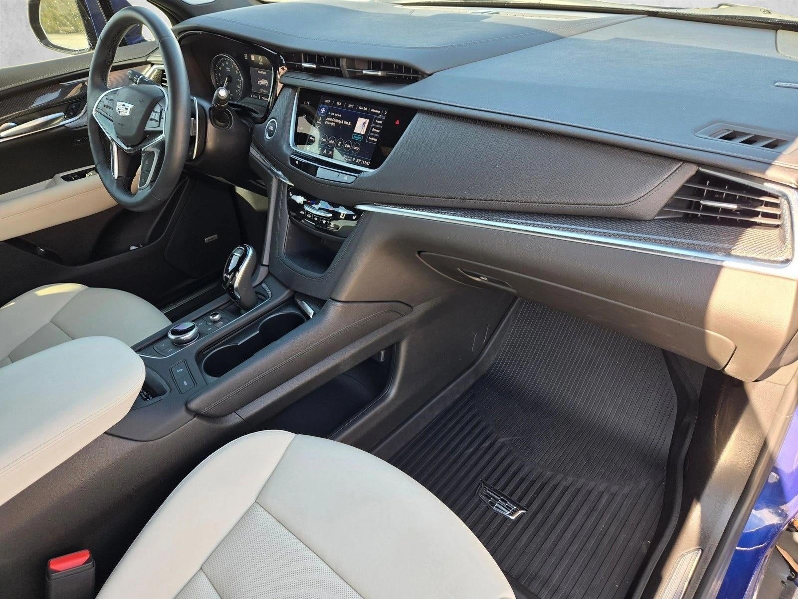 2025 Cadillac XT5 Sport