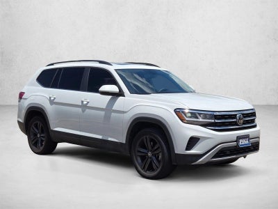 2022 Volkswagen Atlas 3.6L V6 SE w/Technology
