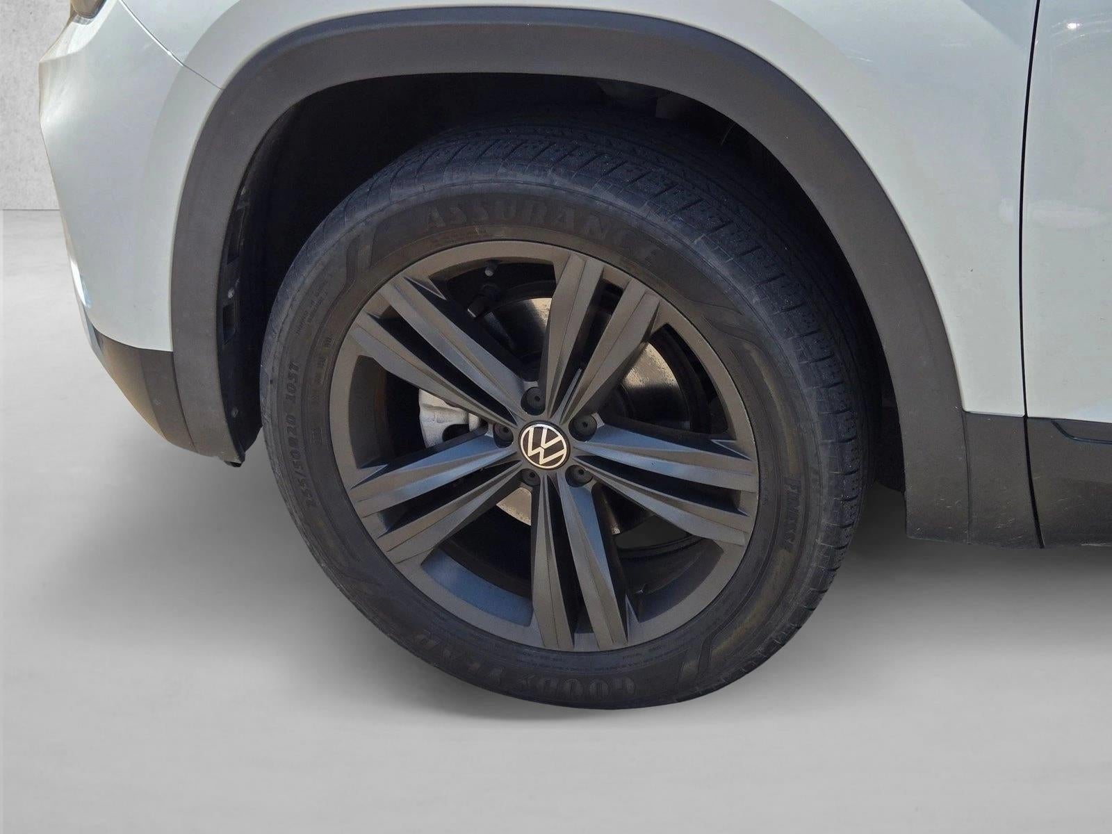 2022 Volkswagen Atlas 3.6L V6 SE w/Technology
